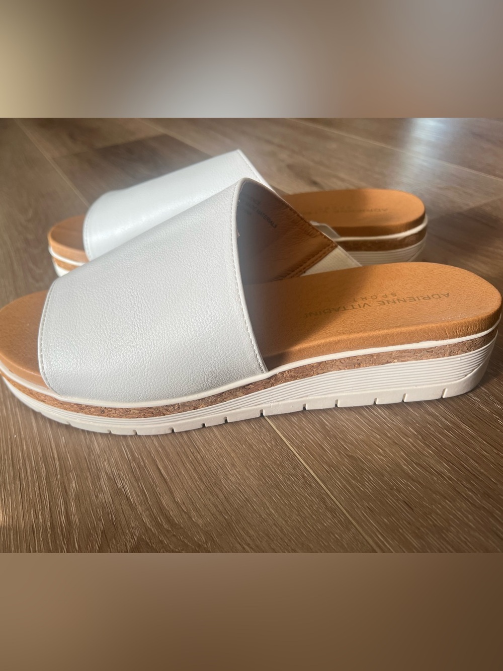 ADRIENNE VITTADINI SPORT | White Cork Platform Slide Sandals Size 9